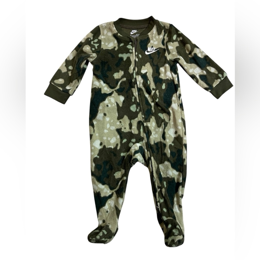 Nike camo fleece Baby Footie 9mo